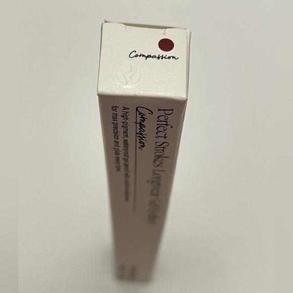 Rare Beauty by Selena Gomez Eyeliner - Picture 6 of 6